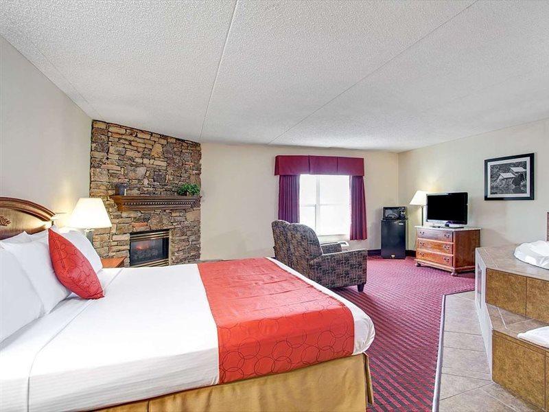 Hotel Ramada By Wyndham Pigeon Forge North Exterior foto